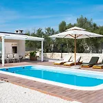 Hidden Gem By Aneo Travel Villa
