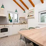 Villa Hidden Gem By Aneo Travel